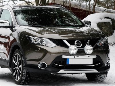 Ekstra lygtebeslag i aluminium til Nissan Qashqai 2014-
