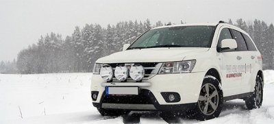 Ekstra lygtebeslag i aluminium til Fiat Freemont 2011-
