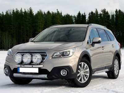 Hjælpelygtebeslag i aluminium til 3 hjælpelygter til Subaru Outback 2015-
