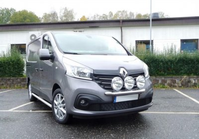 Ekstra lygtebeslag i rustfrit stål til Nissan NV300 fra 2016-