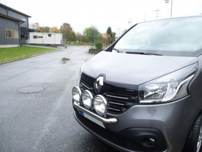 Ekstra lygtebeslag i rustfrit stål til Nissan NV300 fra 2016-