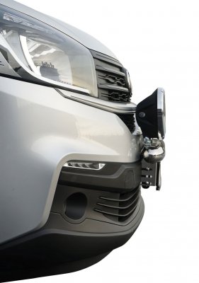 Ekstra lygtebeslag i rustfrit stål til Fiat Talento fra 2016-2022