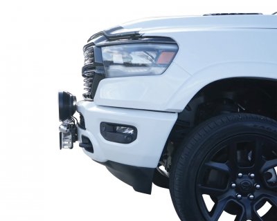 Ekstra lygtebeslag til Dodge RAM 1500 fra 2020- | Højglanspoleret