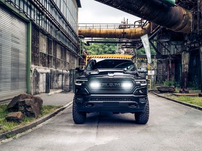 Ekstralys-pakke Lazer Dodge RAM fra 2020-