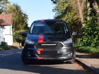 Ekstralys-pakke Lazer Ford Courier fra 2014-2023