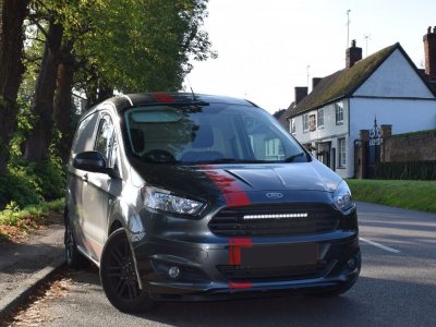 Ekstralys-pakke Lazer Ford Courier fra 2014-2023
