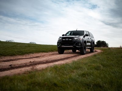 Ekstralys-pakke Lazer Toyota Hilux Invincible fra 2016-2020