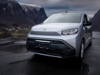 Ekstralys-pakke Lazer Toyota Proace City fra 2024 og nyere
