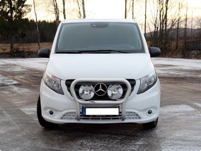 Frontbøjle i aluminium til 2 ekstralygter til MB Vito/V-klasse 2015-