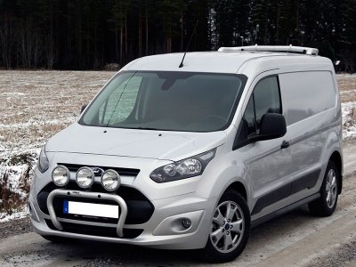 Frontbøjle i aluminium til 3 ekstra lygter til Ford Transit Connect 2014-2017