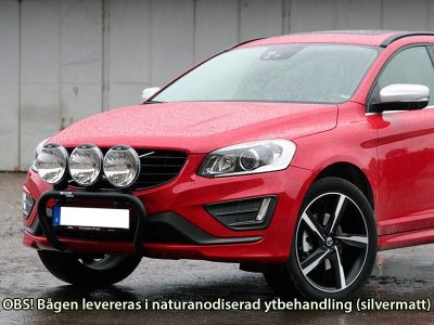 Frontbøjle i aluminium til 3 ekstra lygter til Volvo XC60 2016-2017