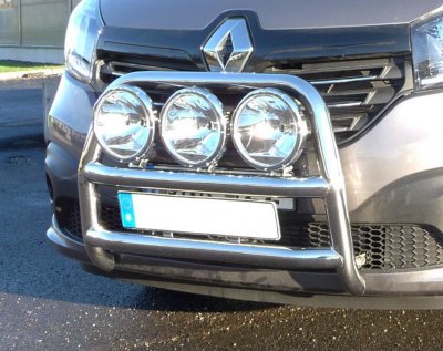 Frontbøjle i rustfrit stål til Renault Trafic 2015-