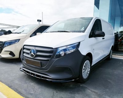 Frontsplitter Mercedes Vito fra 2024-