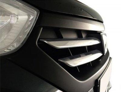 Grill i rustfrit stål til Dacia Dokker 2012-