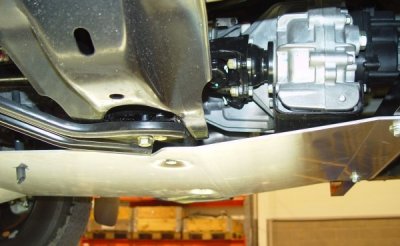 Sumpplade/drivlinebeskytter i aluminium til Isuzu D-Max fra 2012-