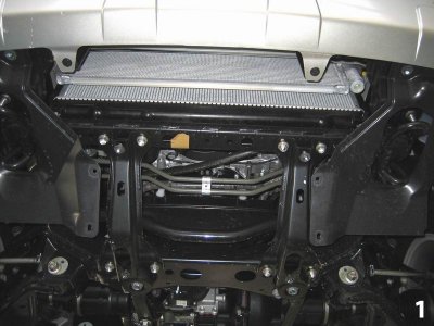 Sumpplade til Toyota Hilux fra 2006- & 2010- (2-SORT)