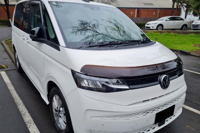 Motorhjelmsbeskytter Volkswagen Multivan T7 fra 2022-