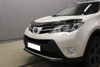 Motorhjelmsbeskytter i mørkfarvet akrylplast til Toyota RAV4 fra 2013-2018
