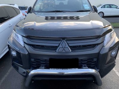 Motorhjelmsbeskytter Mitsubishi L200 fra 2020-