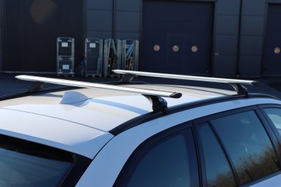Eksempel på billede: Tagbøjle Audi Q5 Sportback fra 2021-2024