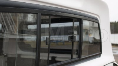 Ladkassekappe med oplukkelige vinduer til Mitsubishi L200 (Double Cab) fra 2016-