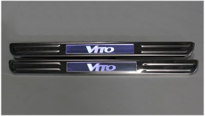 Indgangsbeskyttelse med LED-belysning til Mercedes Vito/Viano fra 2004-2014