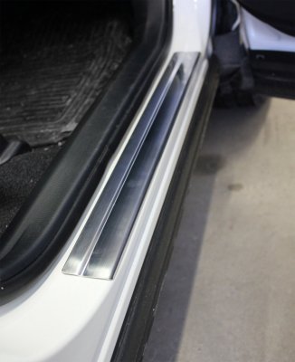Indgangsbeskyttelse Toyota RAV4 fra modelår 2013-2018