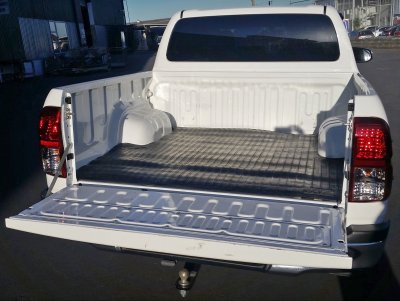 Laderumsmåtte Hilux (Toyota) fra 2016-