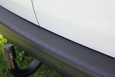 Lastskydd i svart Durkaluminium till Volkswagen Transporter T6 2016-2019