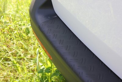 Lastskydd i svart Durkaluminium till Volkswagen Transporter T6 2016-2019