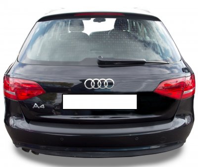 Lastbeskytter i ridsefast ABS-plast til Audi A4 fra 2008-2015