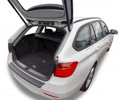 Ridsefast Lastbeskytter i ABS-plast til BMW 3-serie (F30/F31) fra 2013-2019