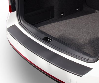 Ridsefast ABS plast lastbeskytter / kofanger til Skoda Octavia Kombi VRS 2013-2017
