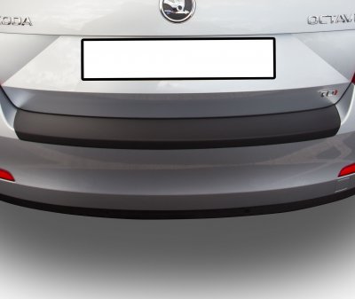Lastskydd/Stötfångarskydd i reptålig ABS-plast till Skoda Octavia från 2013-2017