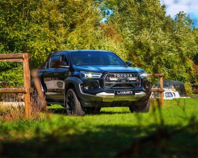 Ekstralys-pakke Lazer Triple-R 750 Toyota Hilux GR Sport 2024-