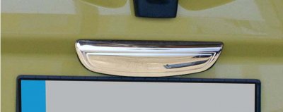 Rustfri stålliste til bagklappen på Renault Trafic 2002-2014