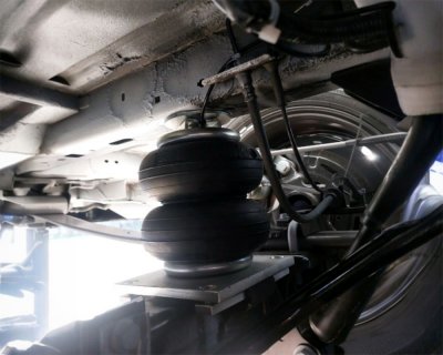Hjælpeluftfjederkit Nissan NV400 2010-2021