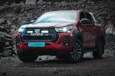 LED-rampe sæt 2x Lumen SQ16 Toyota Hilux fra 2024 og frem