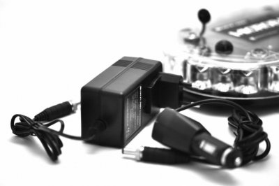 Mega-Flash Microbar - Lille praktisk lygtebjælke med magnetisk montering og batteripakke