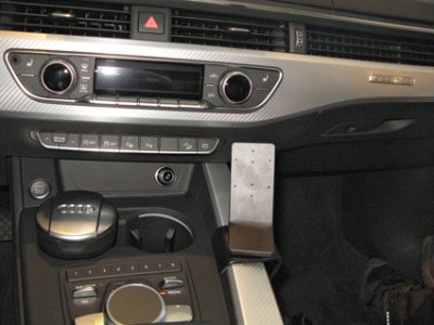 Mobilholder til Audi A5 fra 2016-