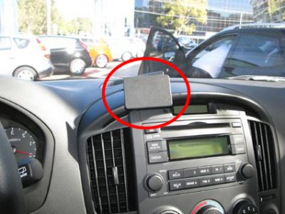 Mobilholder til Hyundai H1 2009-
