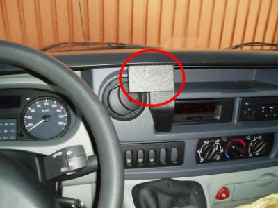 Mobilholder til Nissan Interstar 2004-2010