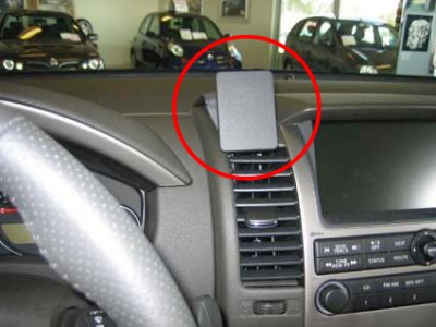 Mobilholder Nissan Navara fra 2005-2009
