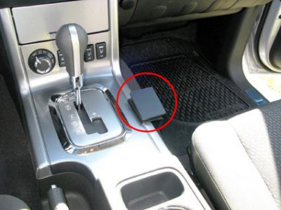 Mobilholder Nissan Navara fra 2010-2015