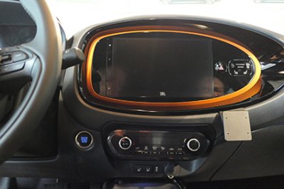 Mobilholder Toyota Aygo X 2022-