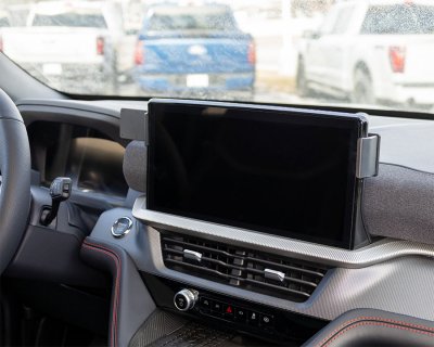 Mobilholder Ford Explorer 2024- | Montering til venstre for midterskærmen