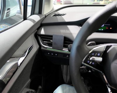 Mobilholder Skoda Elroq 2025- | Montering til venstre for rattet