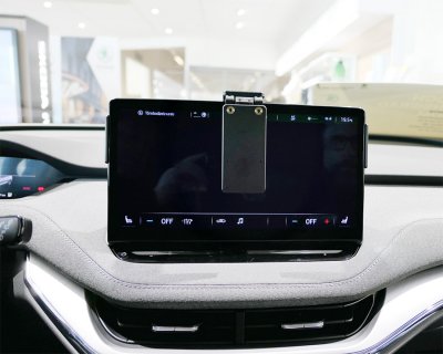 Mobilholder til Skoda Enyaq 2021-2025