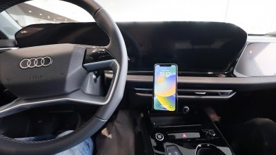 Mobilholder Audi A5 fra 2025 og nyere