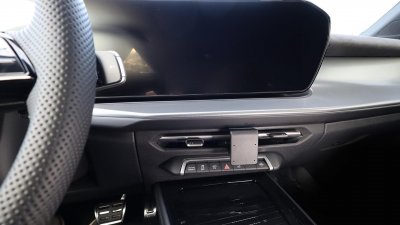Mobilholder Audi Q3 fra 2026 og frem